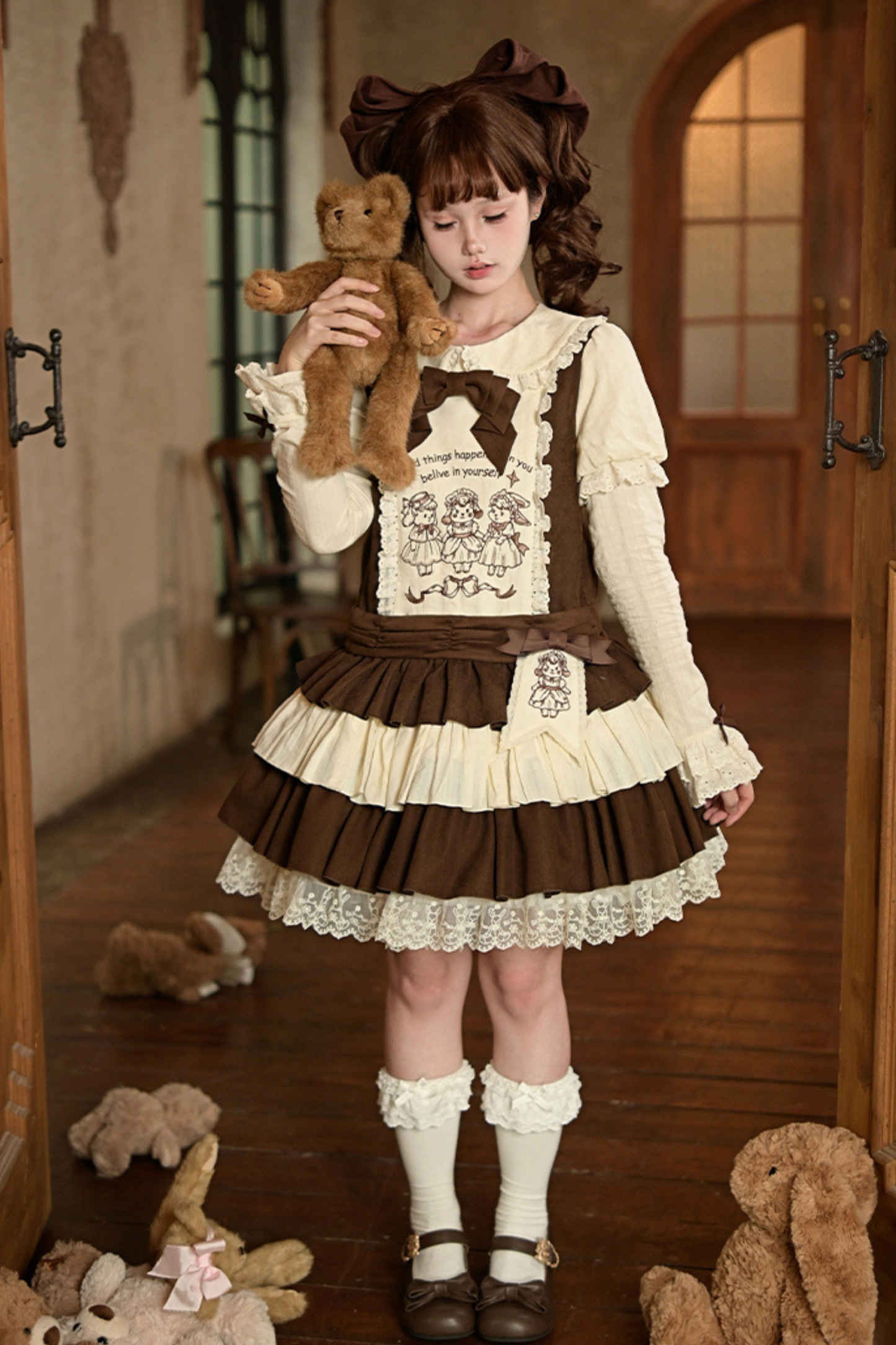 Doll Fairy Tale Lolita Dress + Ribbon Brooch + Belt + 2-way Embroidery Brooch