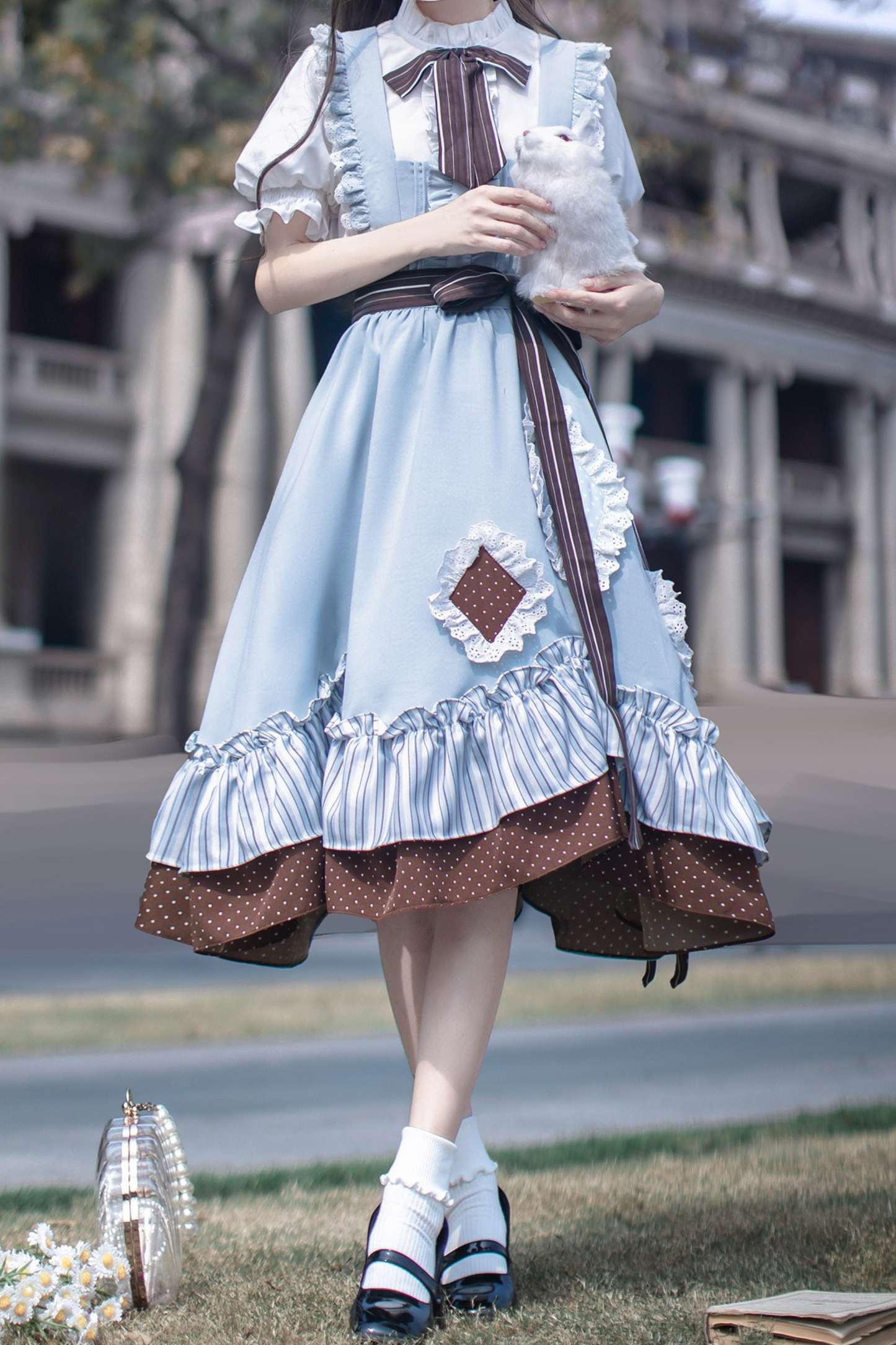 【予約商品】レトロアリス風サスペンダースカート＋シャツ＋リボンネクタイ＋ブローチ＋ヘアクリップ