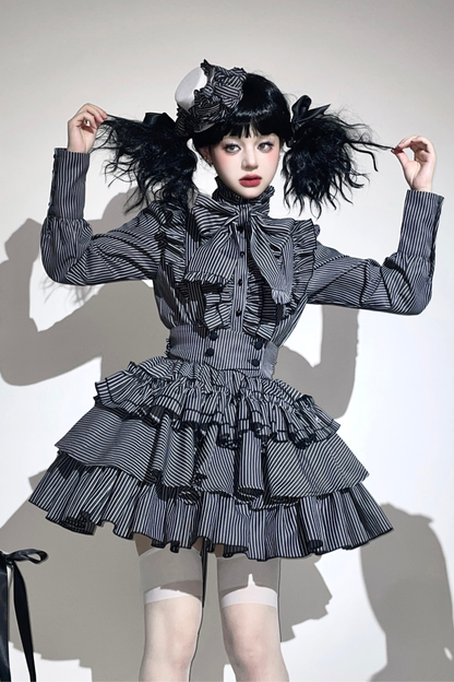 ストライプゴシックロリータシャツ+ケーキスカート