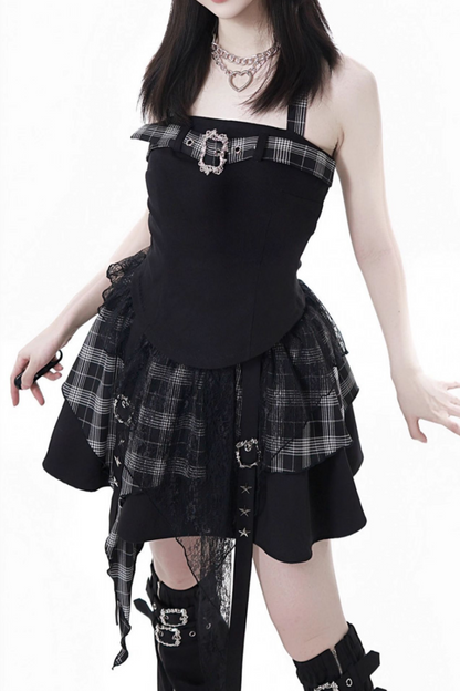 ホルターネックベスト+ルーズトップス+チェックスカート+レッグウォーマー
