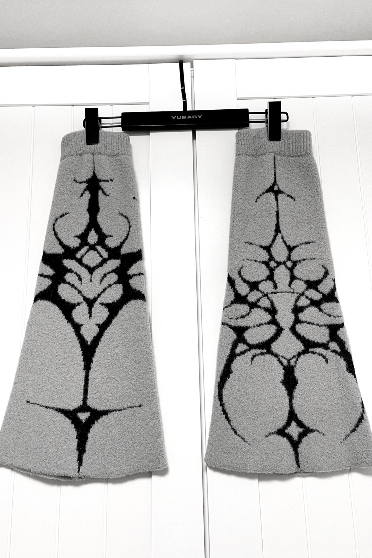 ゴシックモードレッグウォーマー