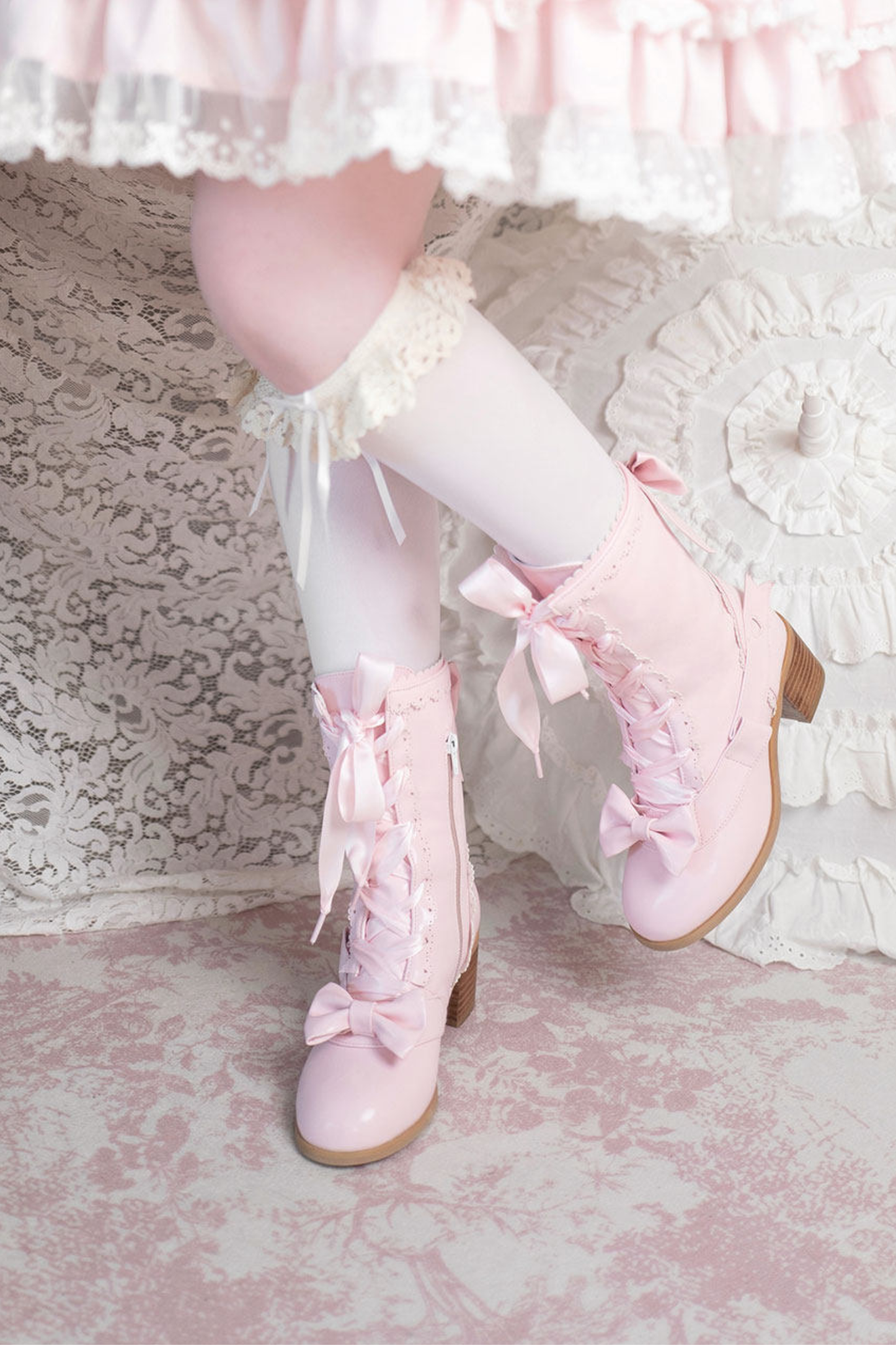 Sheep puff retro boots