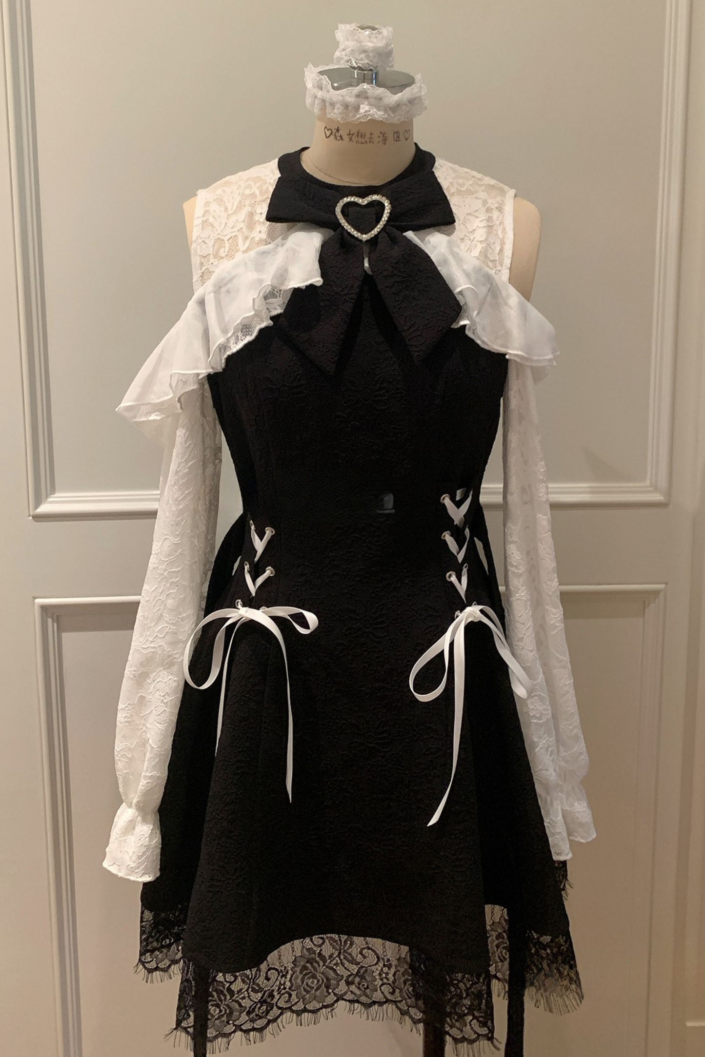 Lace-up off-the-shoulder dress