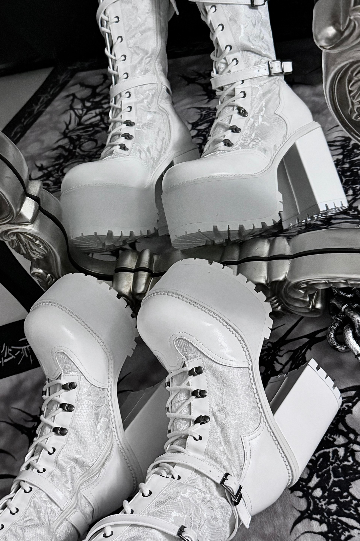 【4月4日予約締切】レースゴシックスエードレースアップブーツ