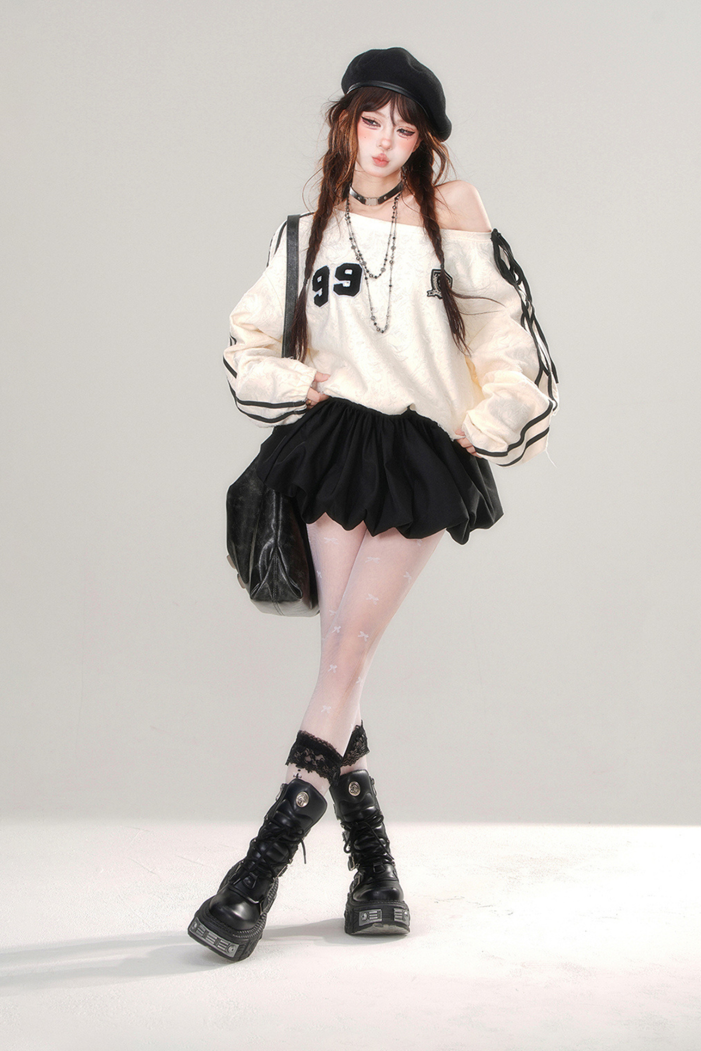 オフショルダースウェットワンピース