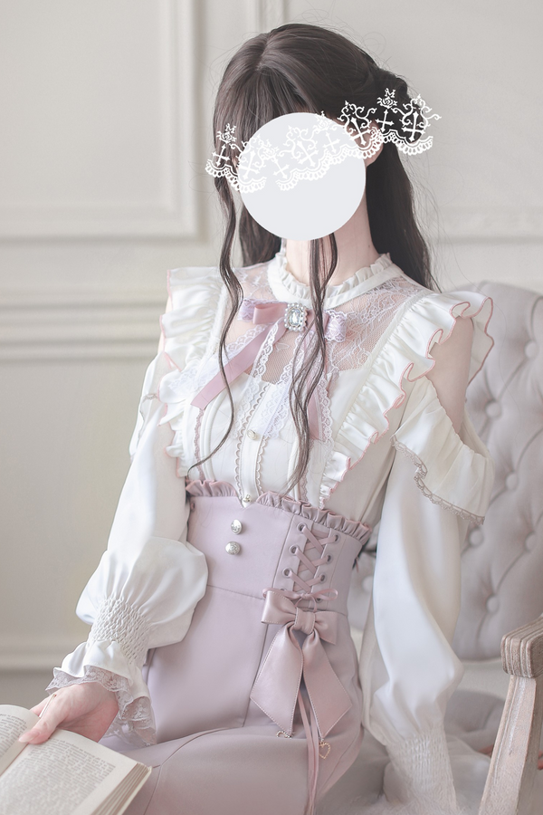 Elegant off-the-shoulder design shirt + mermaid skirt