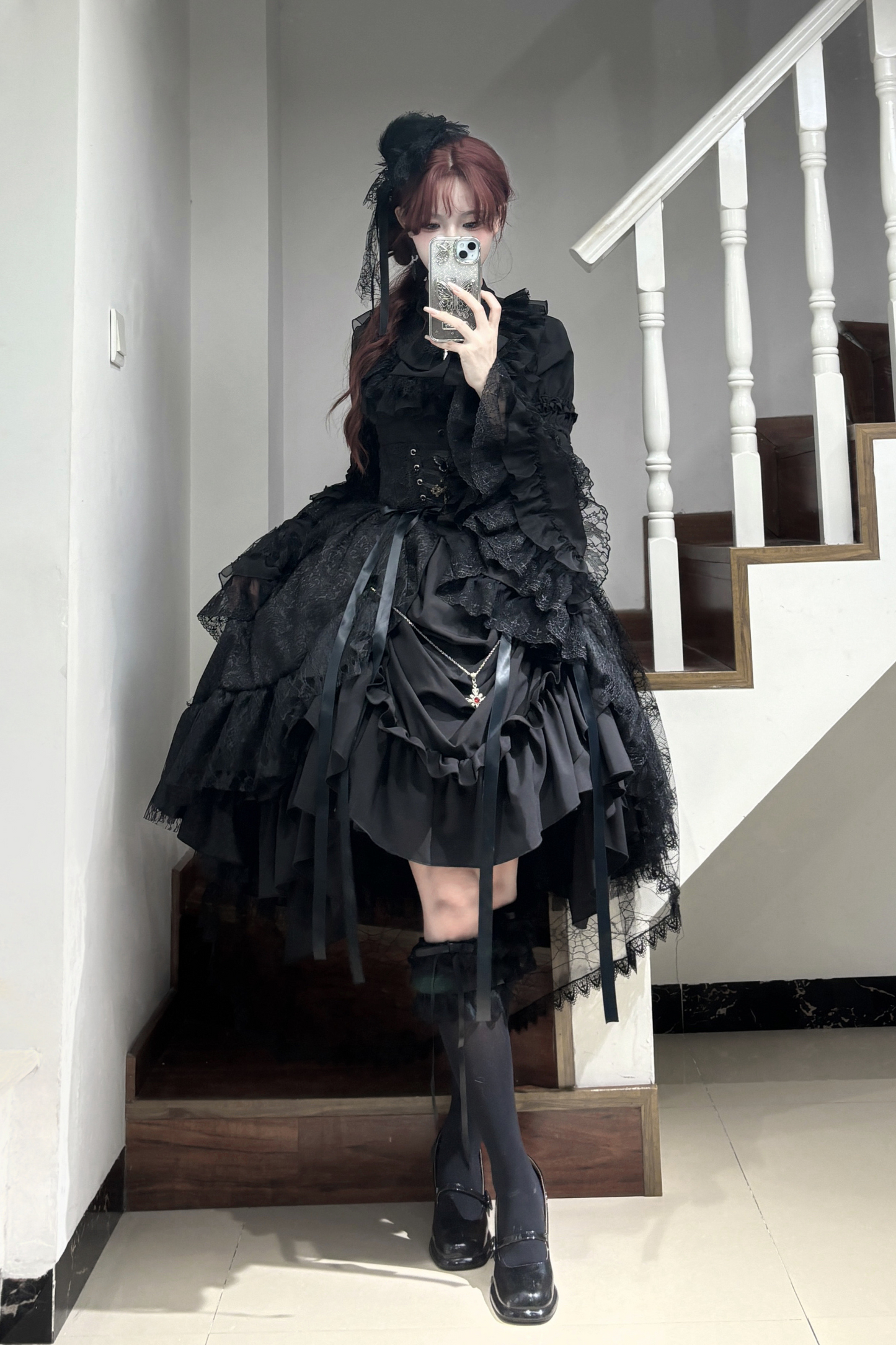 ゴシックスーパーゴージャスジスリーブロリータシャツ+フリルスカート+ハット