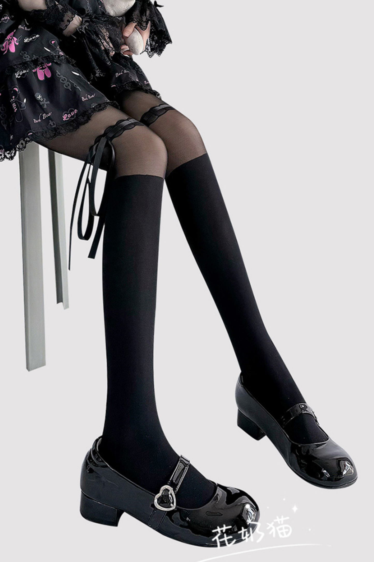 ストラップレースバレエリボンタイツ