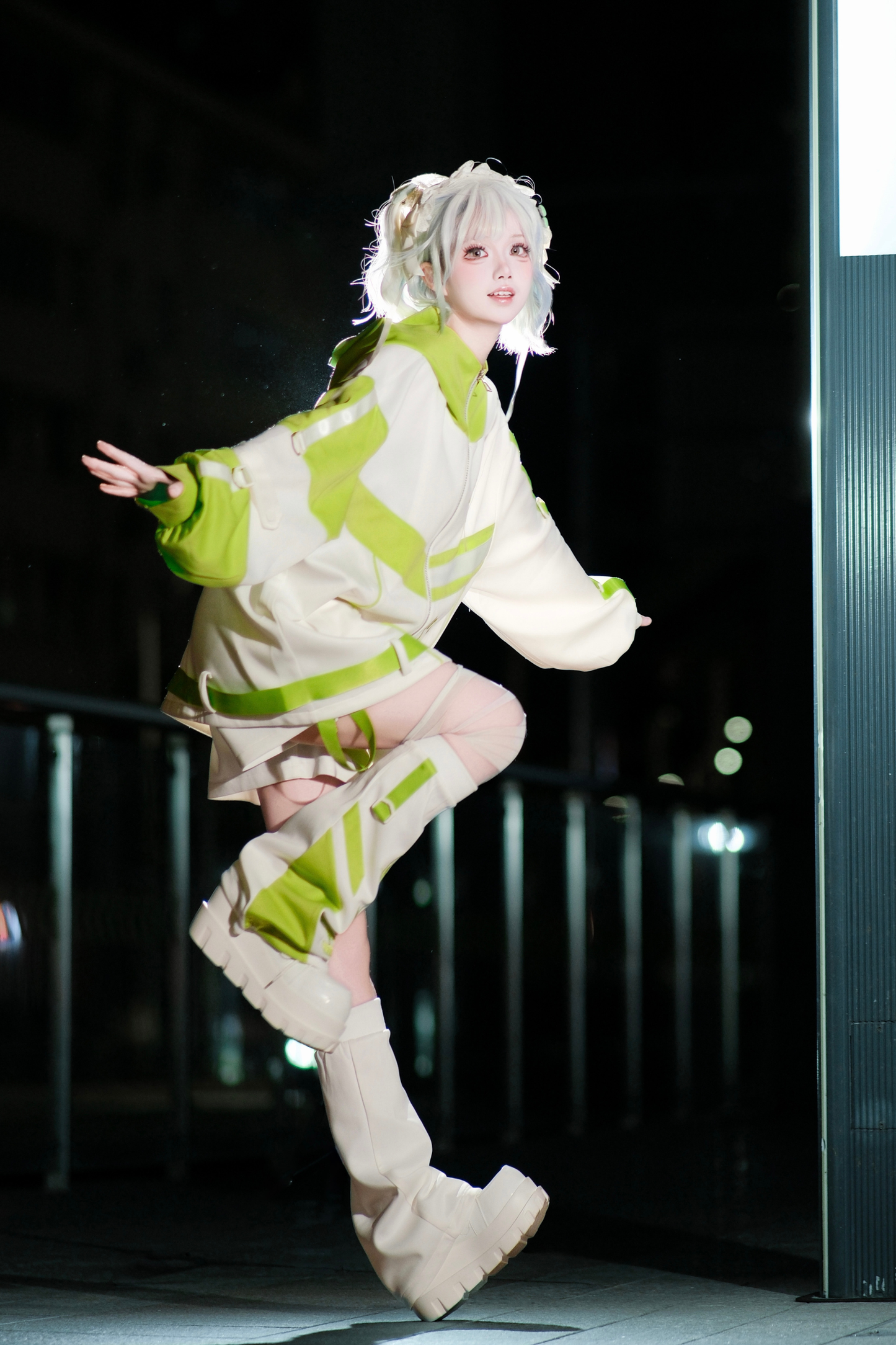 サブカルサイバージャケット+ショートパンツ+レッグカバー