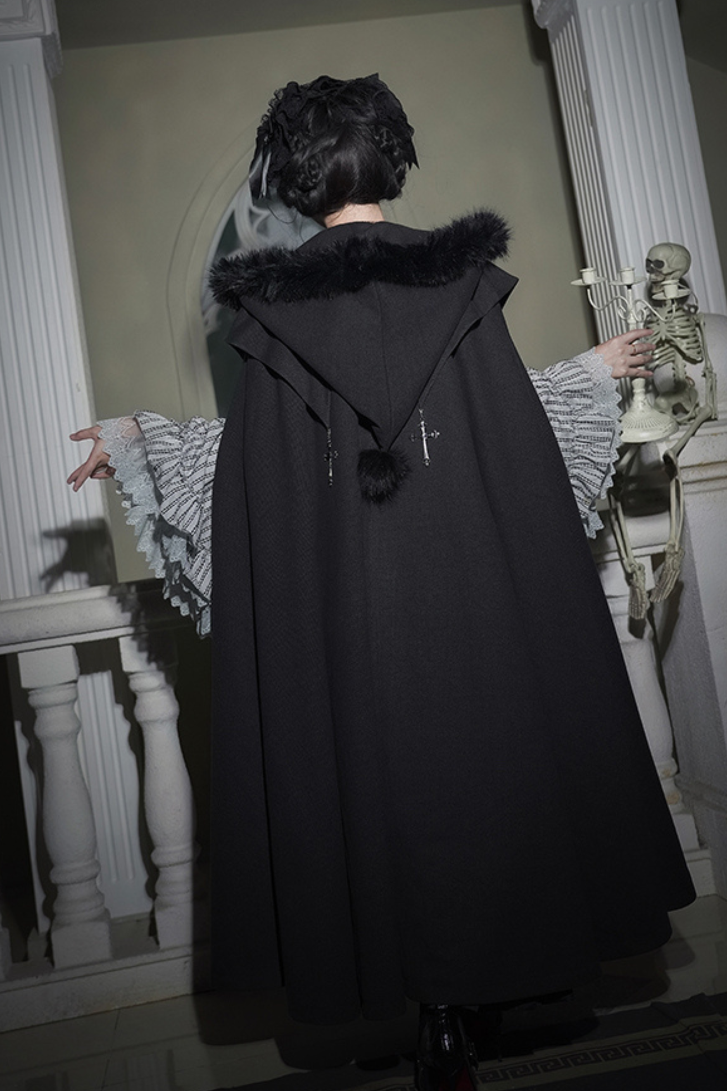 ダークゴシックフリースフードマント