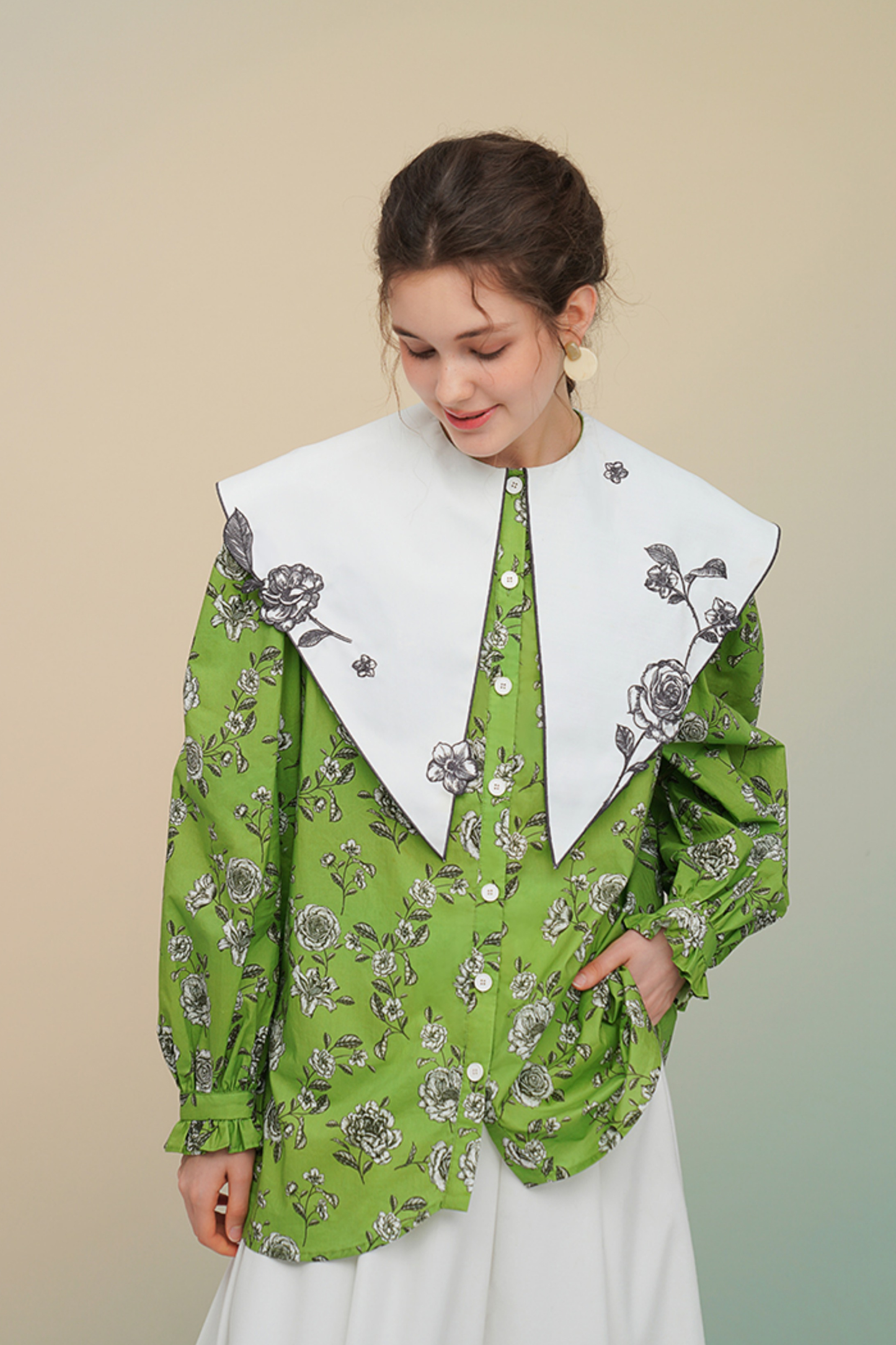 グリーンローズフレンチヴィンテージプリントシャツ