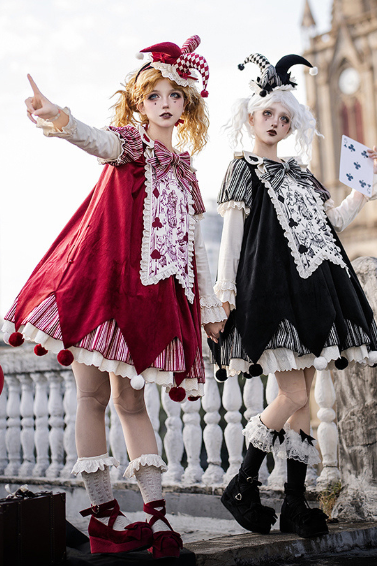 ドールサーカスピエロロリータドレス+カチューシャ+ベルト+リボン+カチューシャ+バッフル