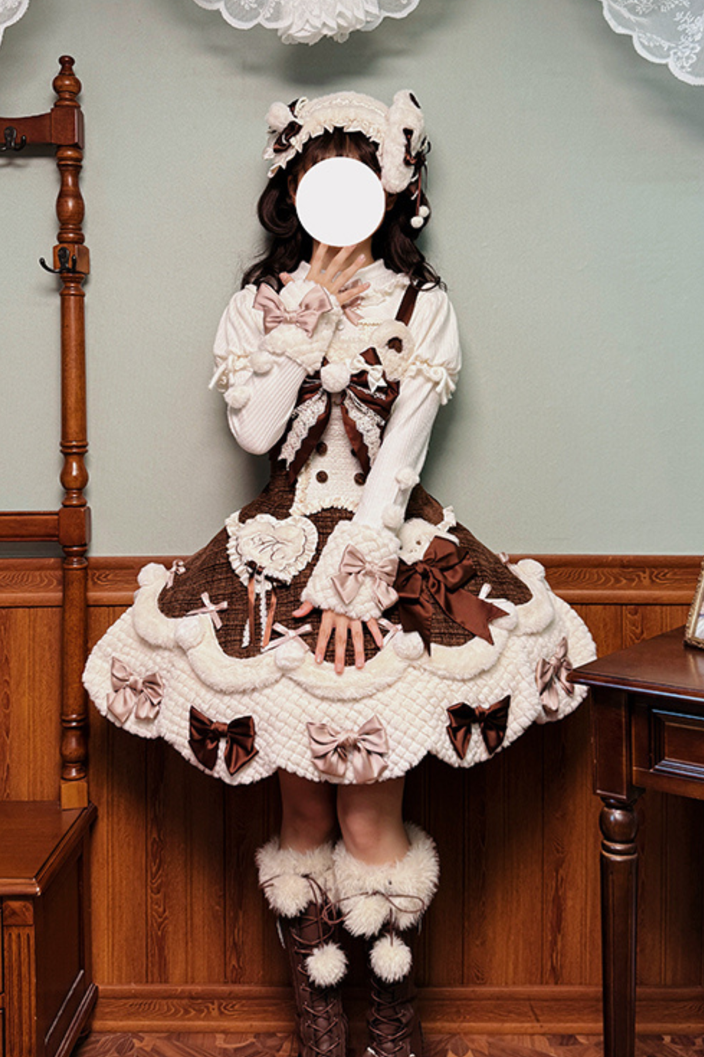 [Deadline for reservations: December 8] Frosted Sugar Rabbit Fur Ribbon Strap Dress