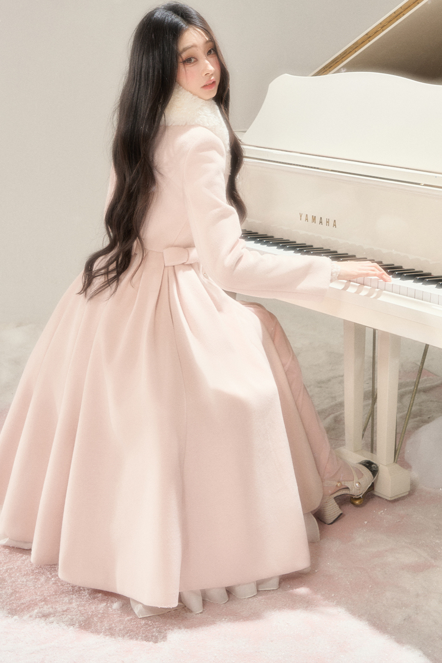 ビューティーウエストマークロングウールコート