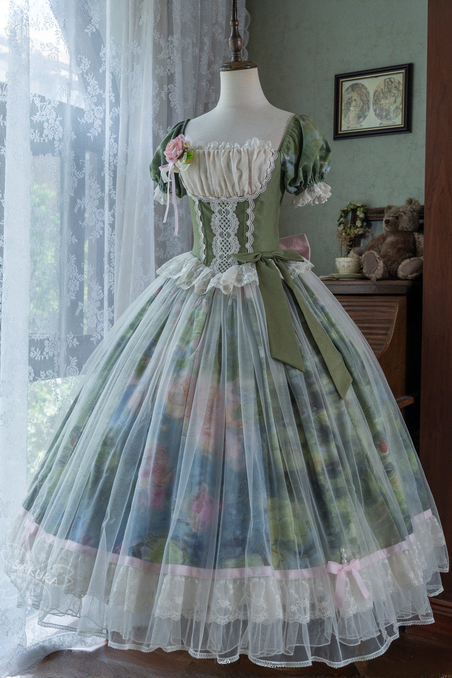 [Pre-order Deadline: May 15] Monet Garden Oil Handle Classical Chiffon Dress + Bustier