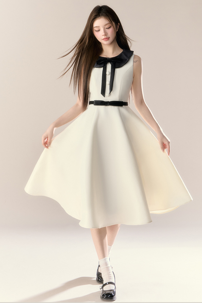 フレンチエリザベスケープドレス