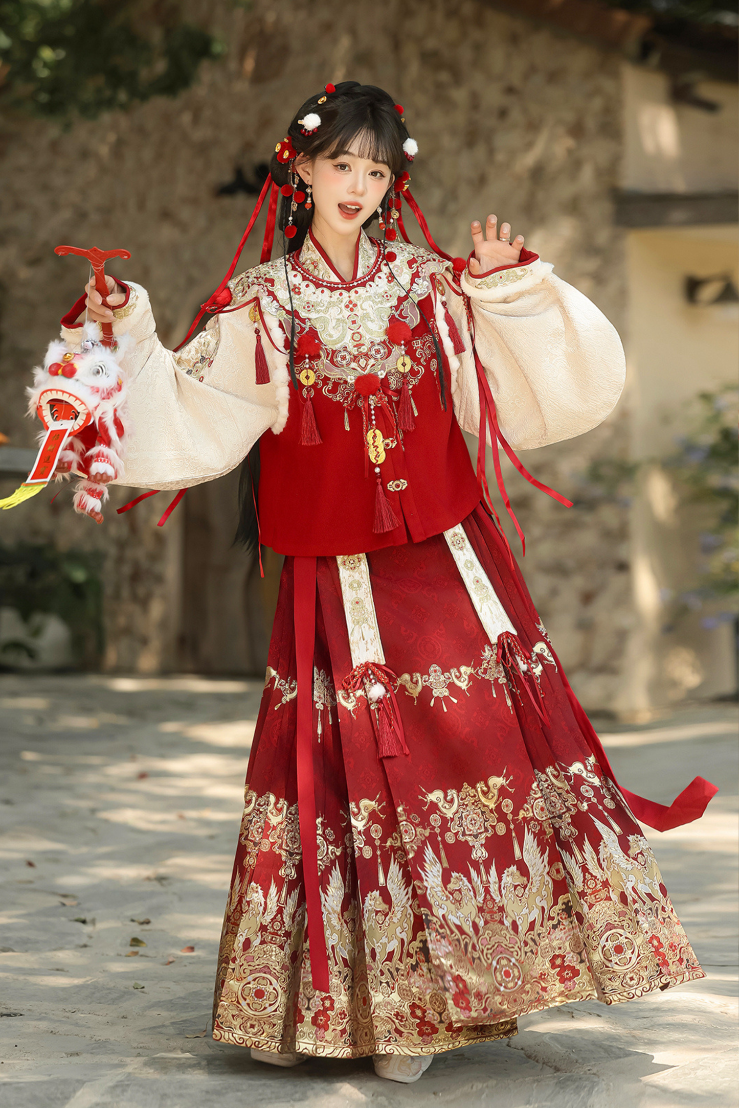 Gorgeous retro china top + skirt + vest + shoulders