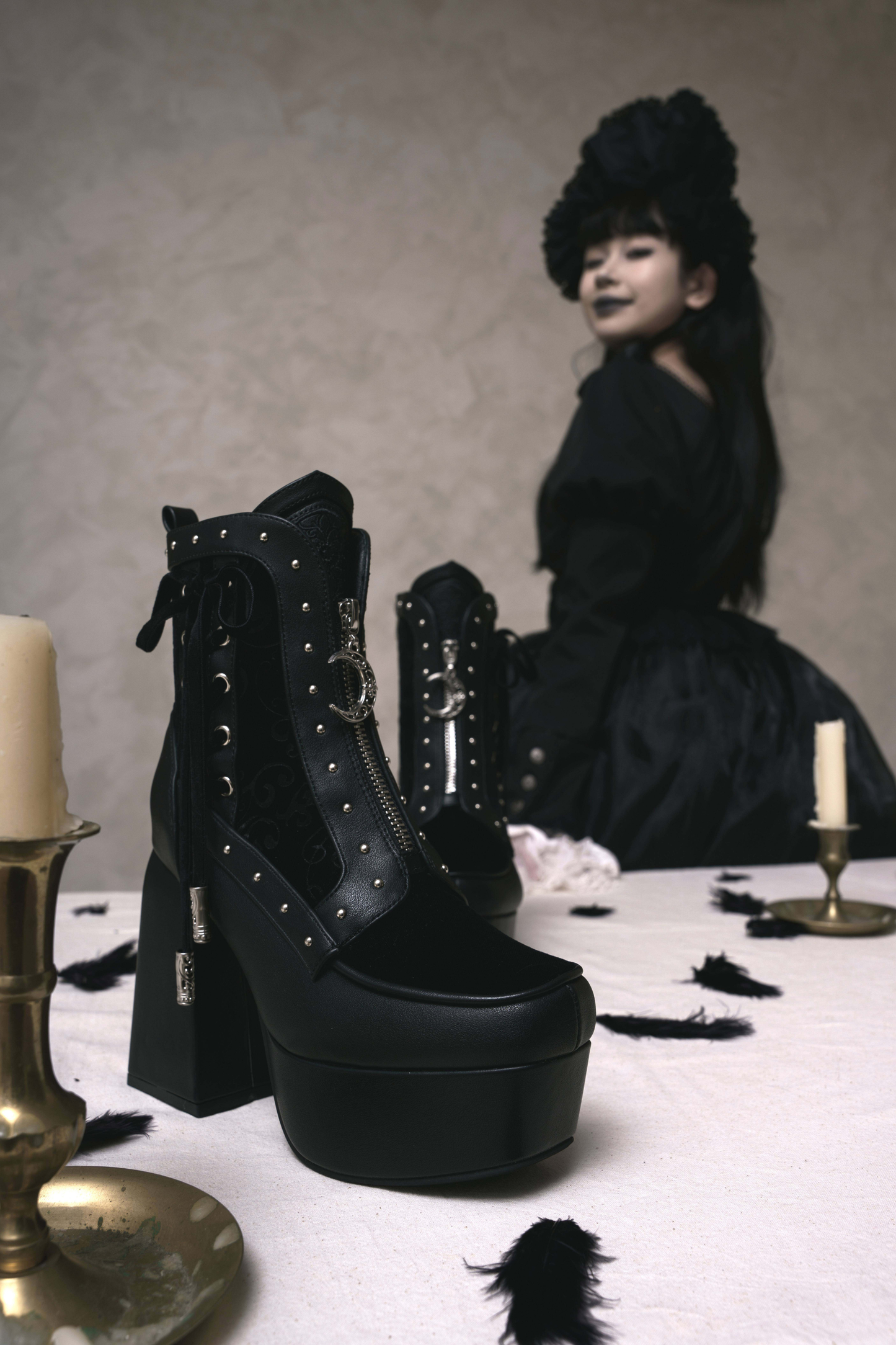[Vorbestellung bis 18. März] Gothic-Puppen-Schleifen-Stiefeletten