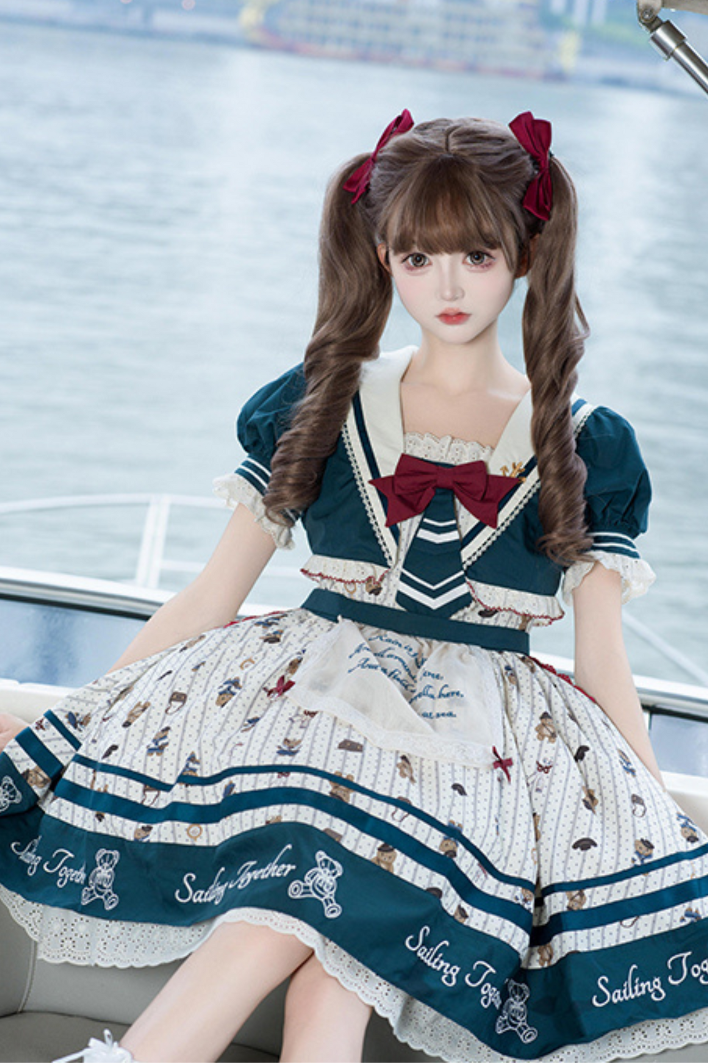 Jasmine Bear Marine Design Jumperskirt + Short Outerwear