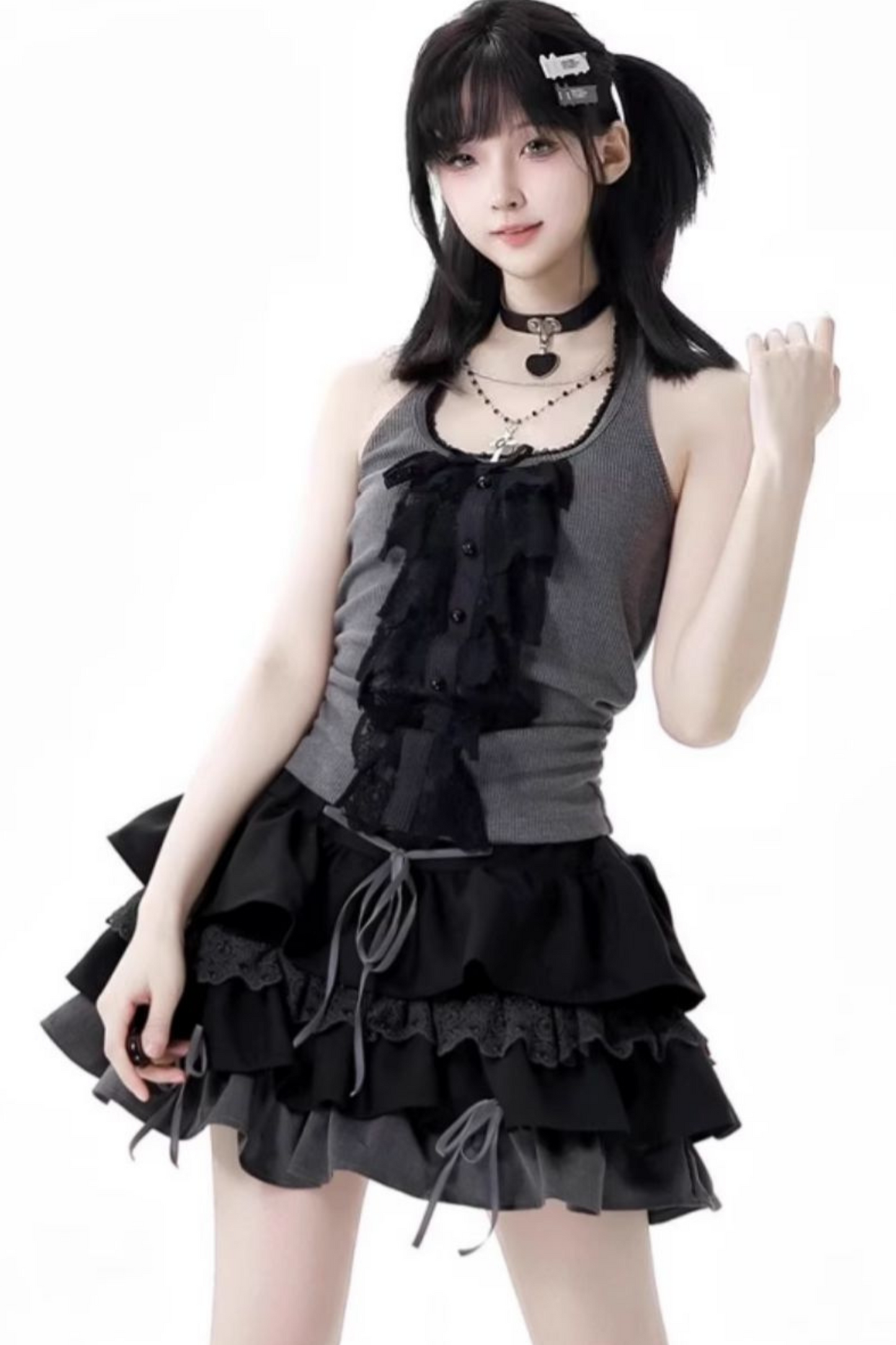 ヴィンテージショートカーディガン＋レースホルターネックトップス＋スカート