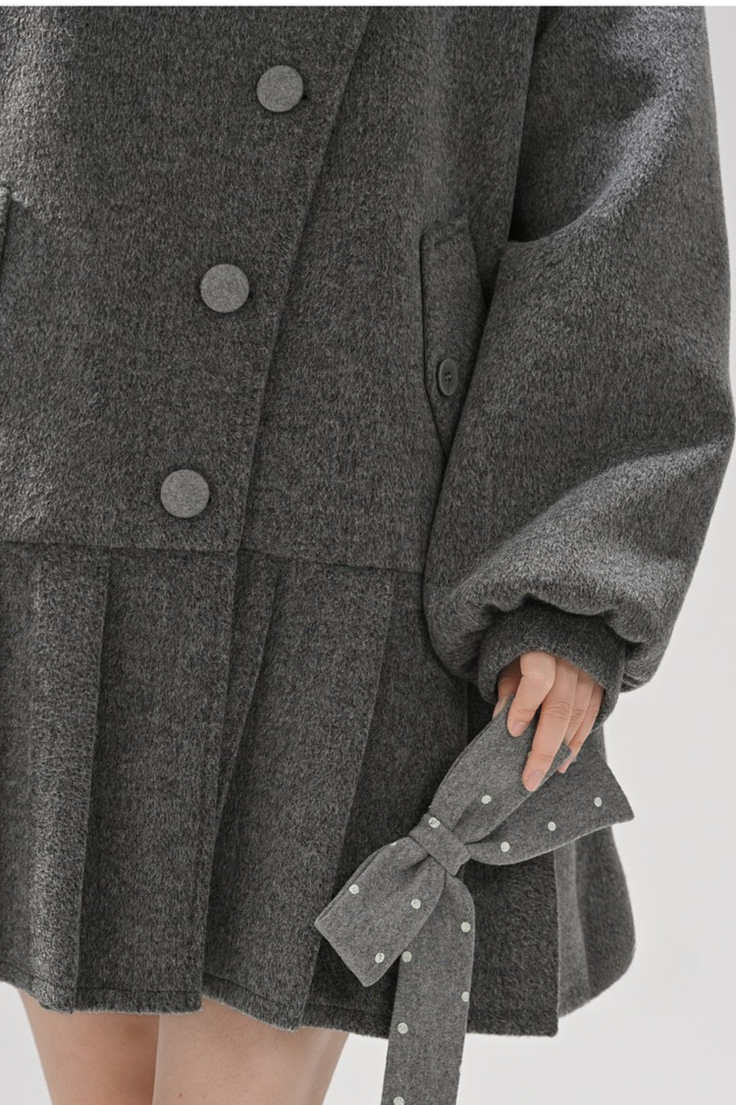 カレッジプリーツヘムルーズコート