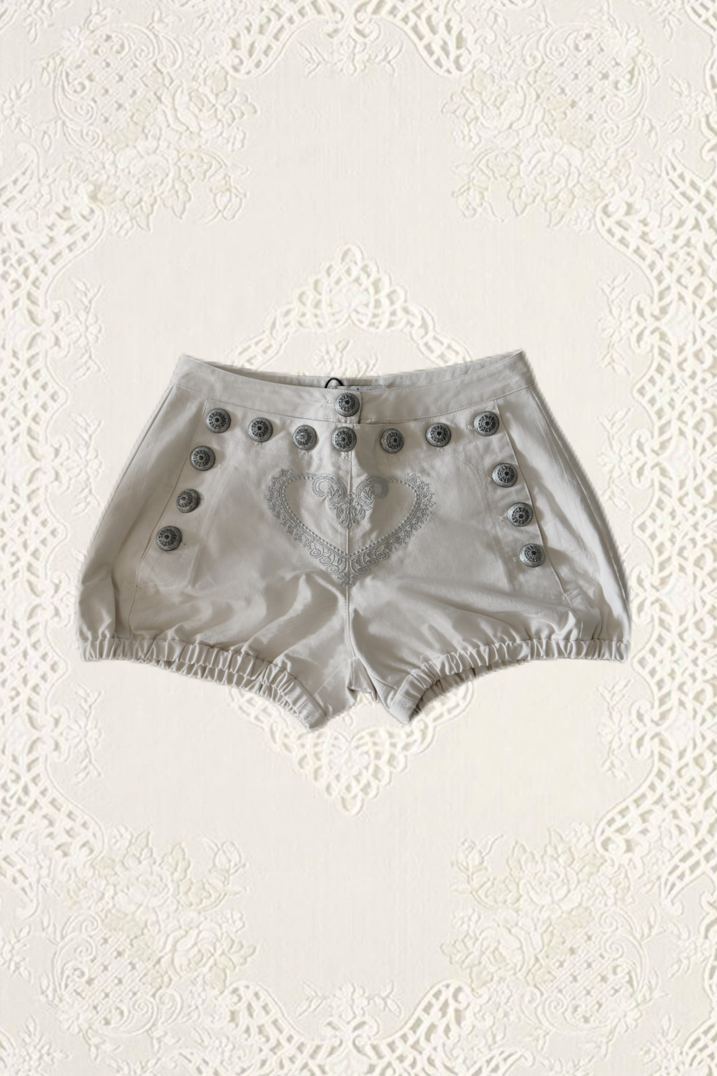 ハートエンブロイショートパンツ