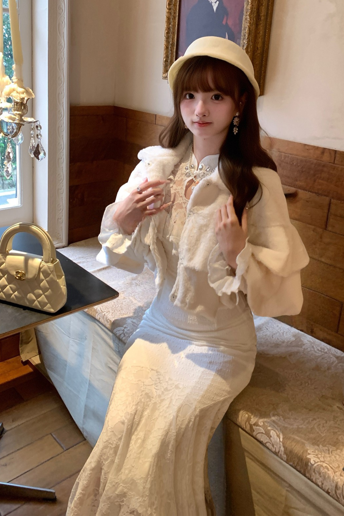 パフスリーブニットレースワンピース