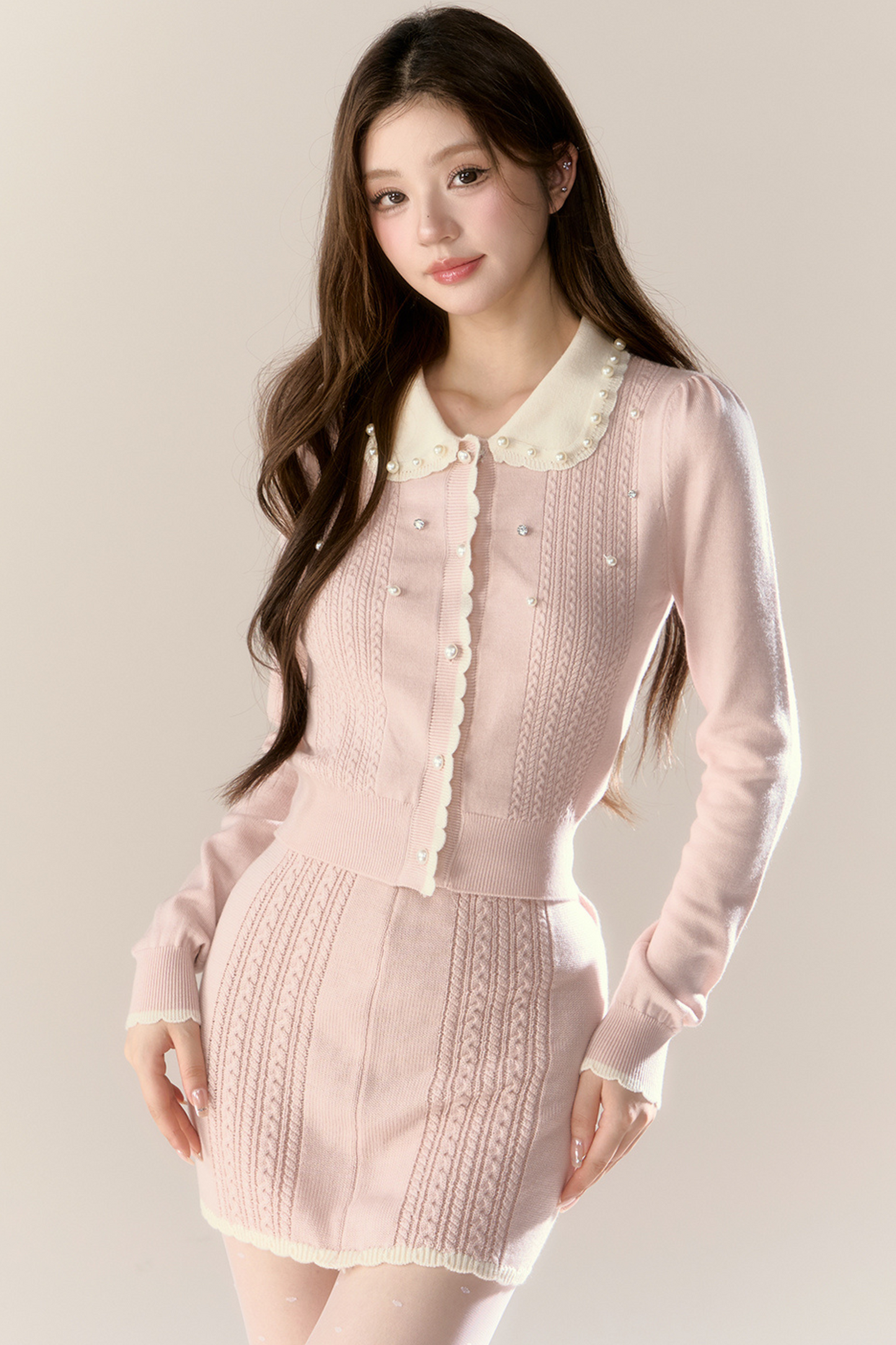 スイートアイランドドールカーディガン+タイトスカート