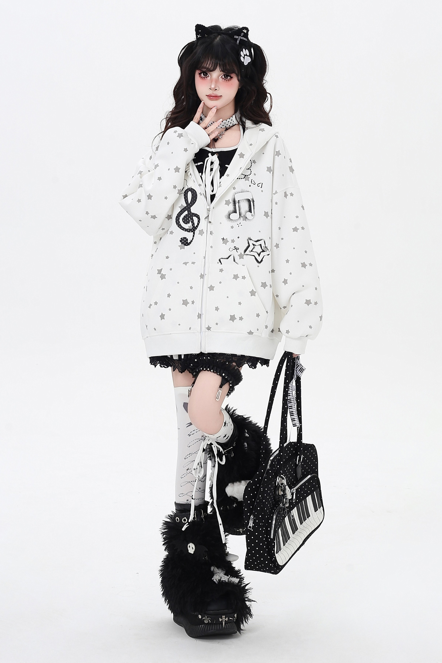 ノートジャンピングポルカドットフードパーカー