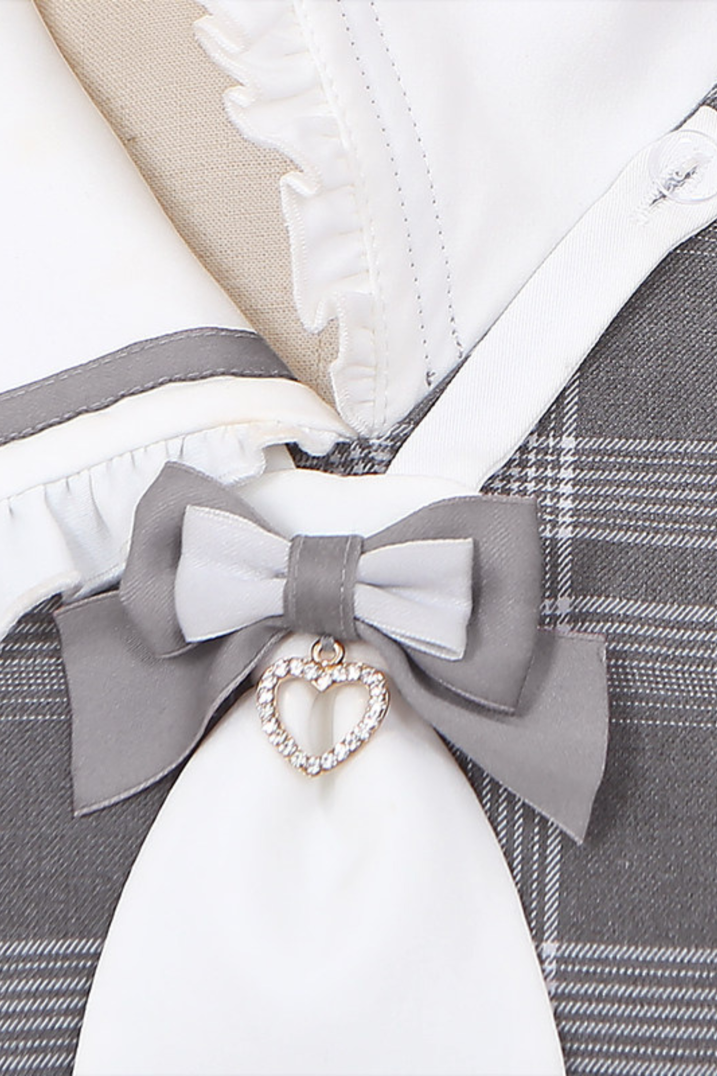 Kariertes Süß-Cape-Design-Kleid