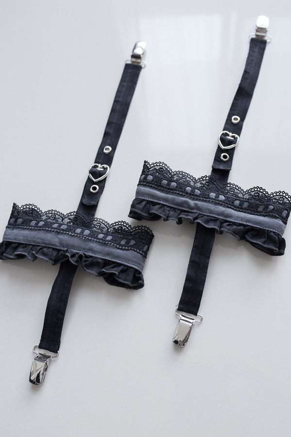 Striped Skirt + Leg Ring + Shirt