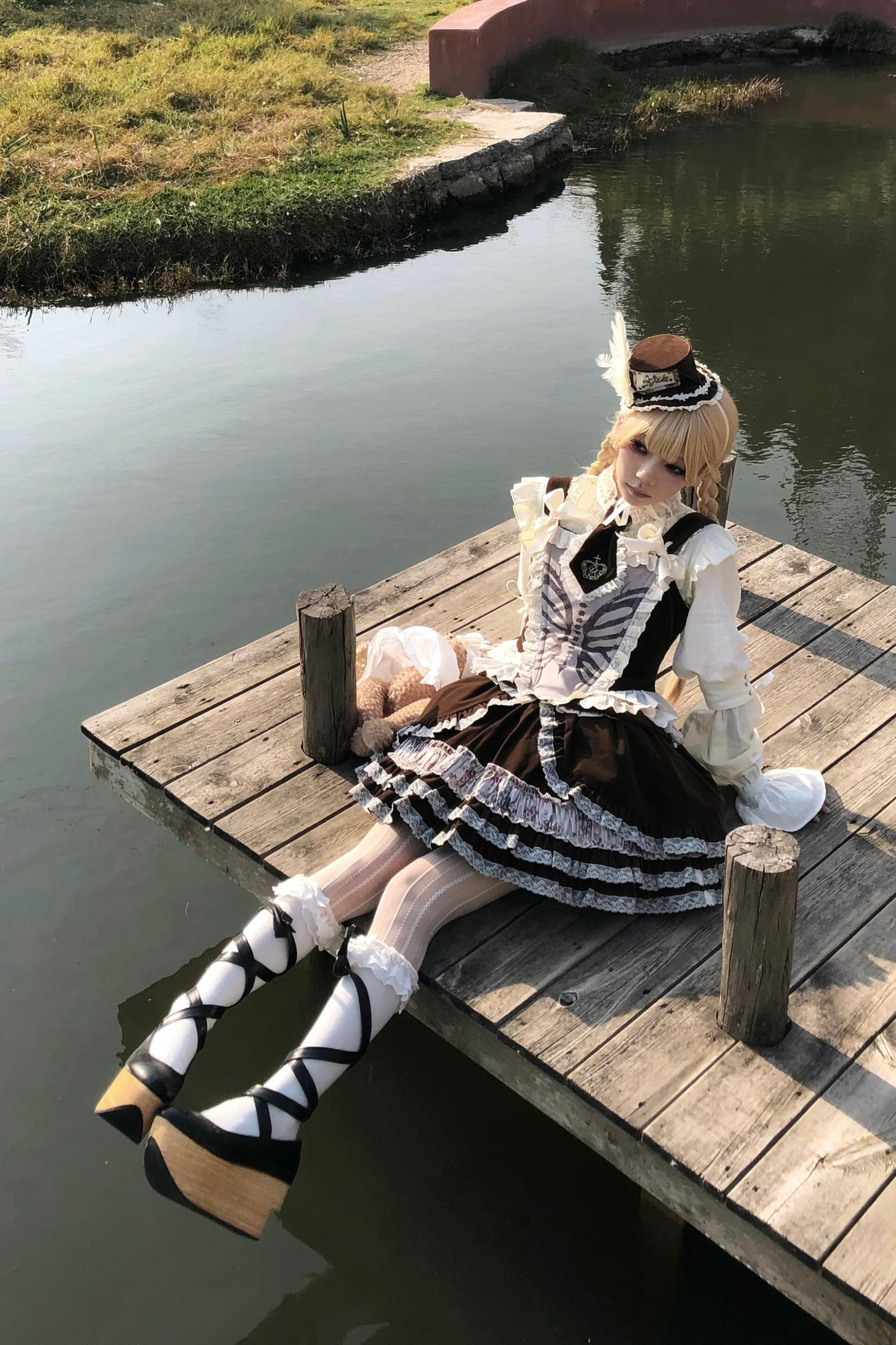 ヴェルベットフローラルレーススカート