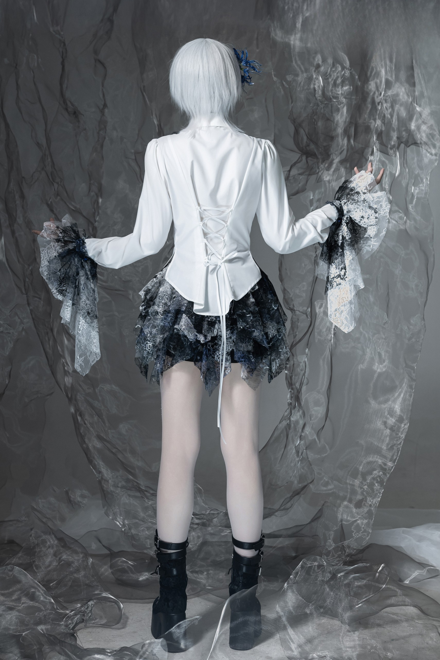 【12月10日予約締切】Bloodstainedピュアホワイトレースポインテッドカラーシャツ