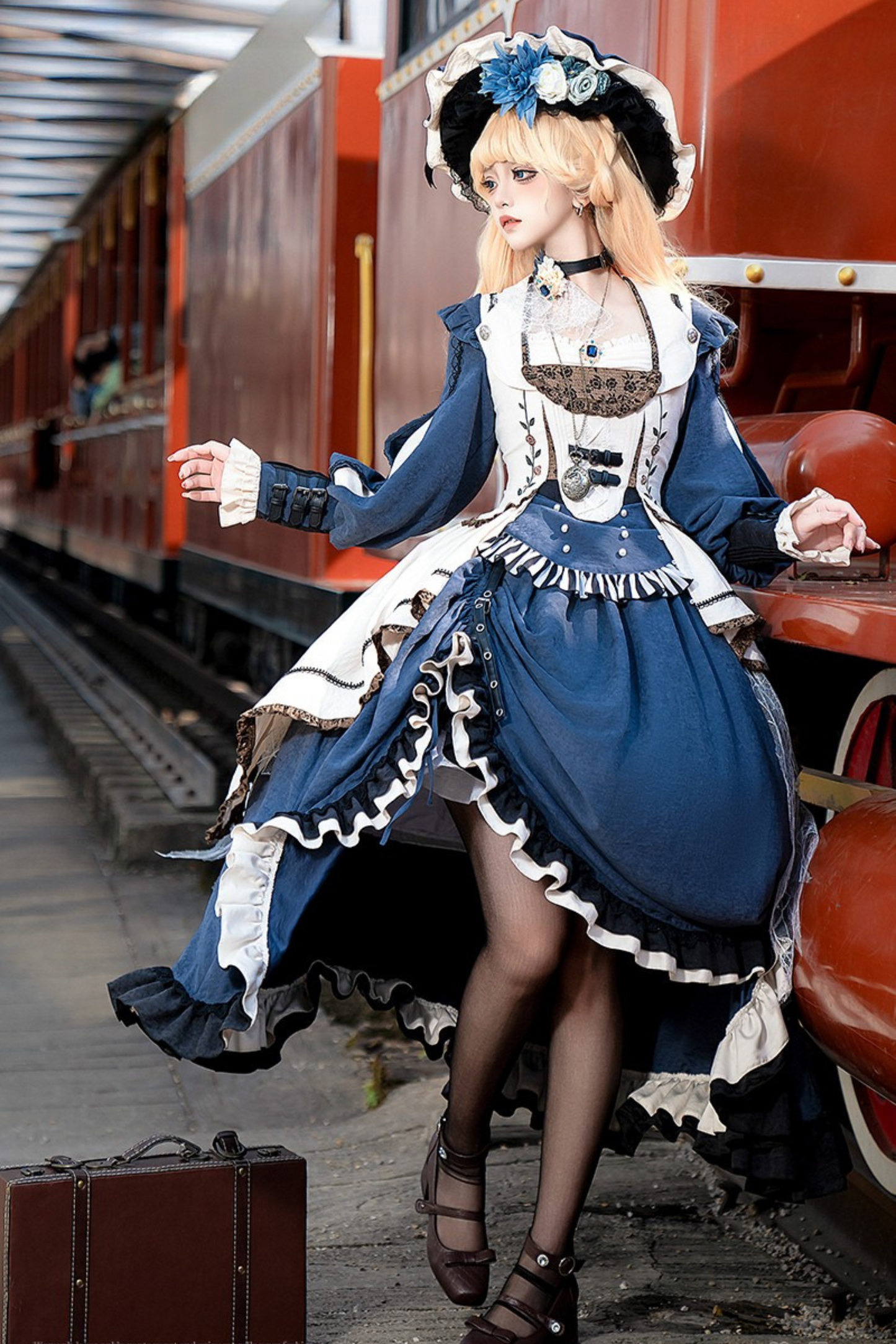 [Reservation Deadline: February 23rd] Classic Elegant Traveler Princess Dress Suit Complete