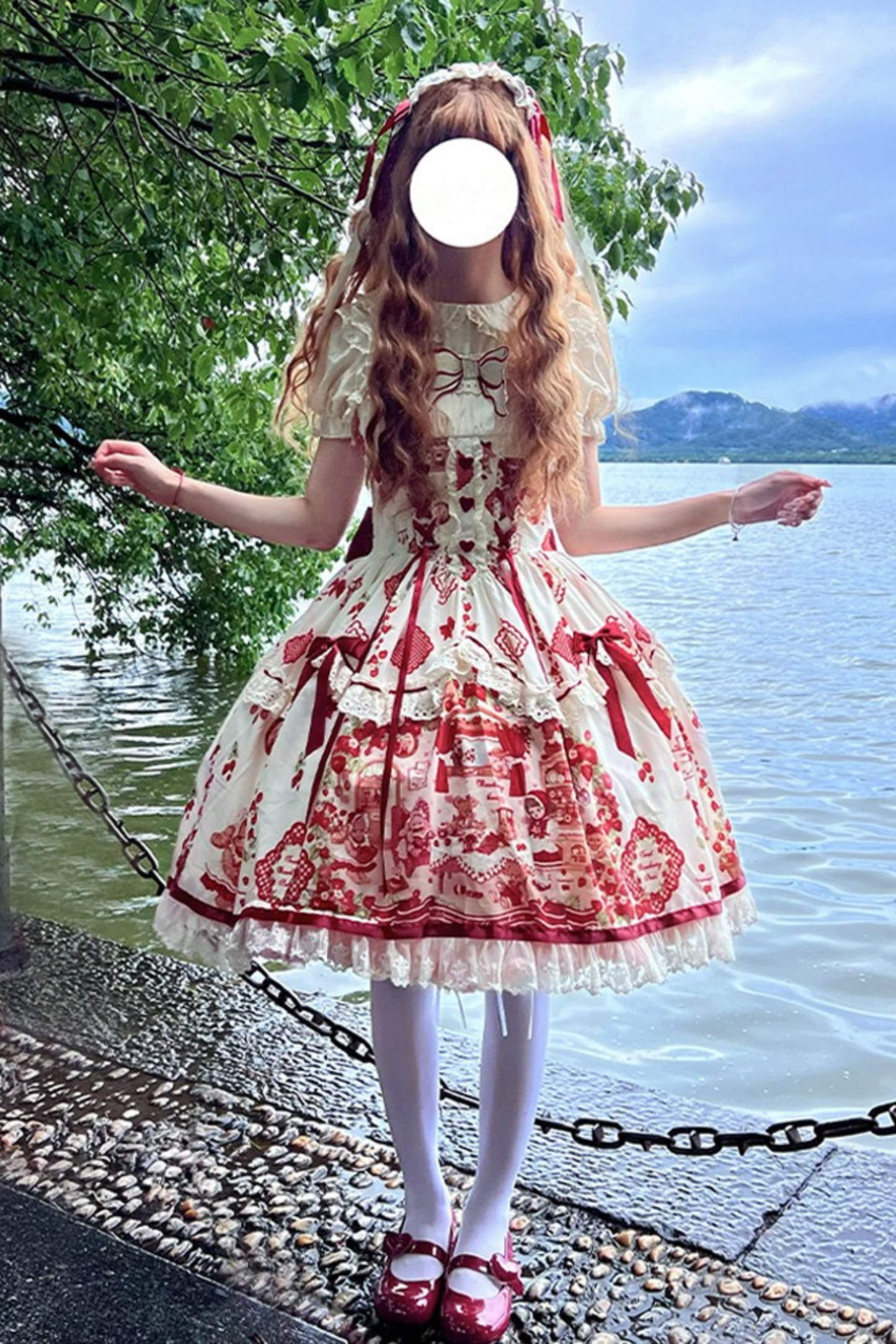 ストロベリードールロリータドレス