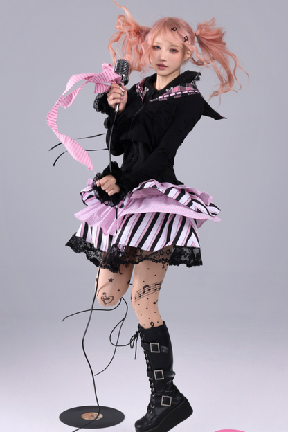 アーシーストライプドパフォーマンスドレス