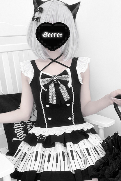 ダークフリルトップス＋ピアノスカート＋キャットスリーブ