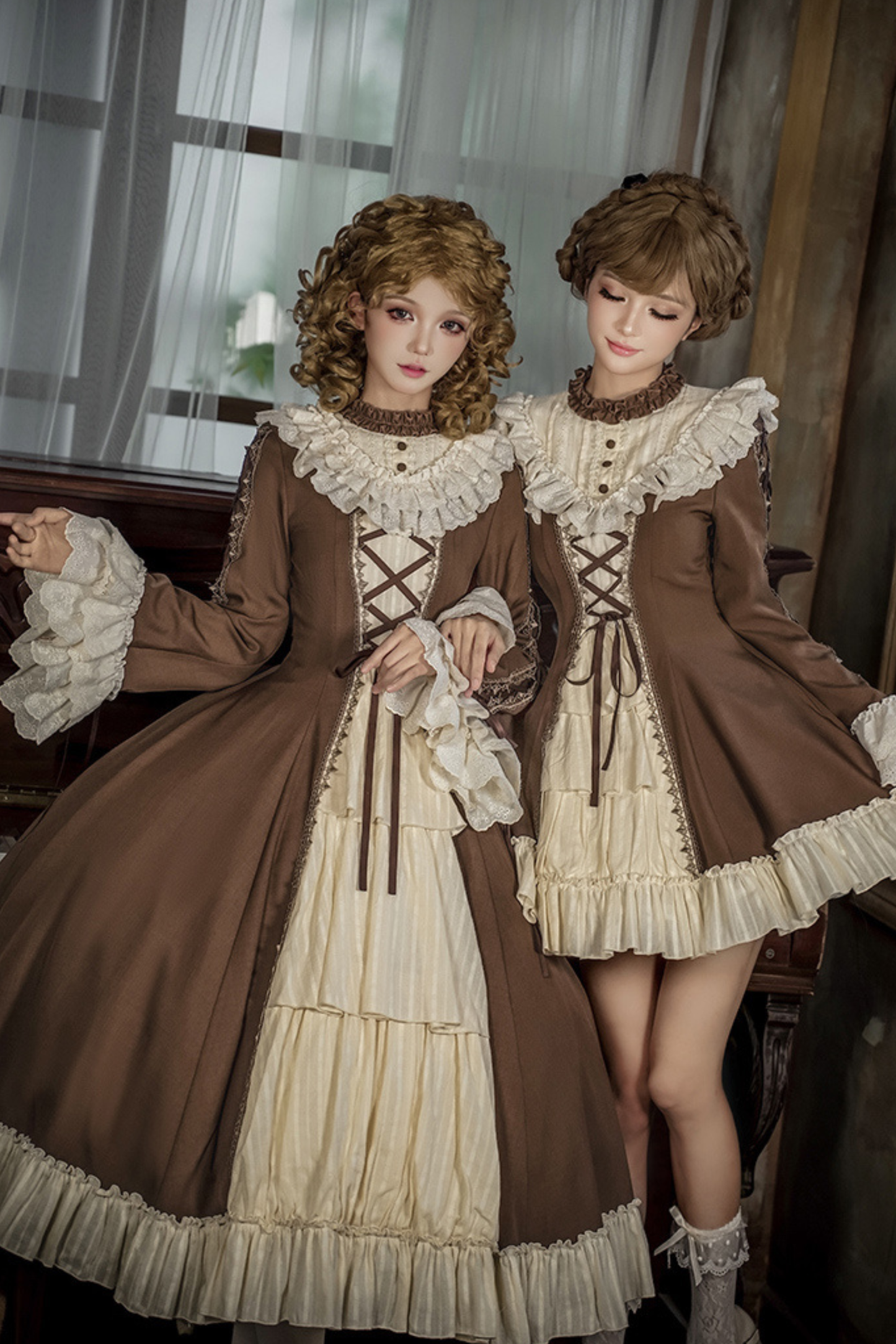 レーススタンドカラーフレアスリーブツインドールロリータドレス+カラー+ハット