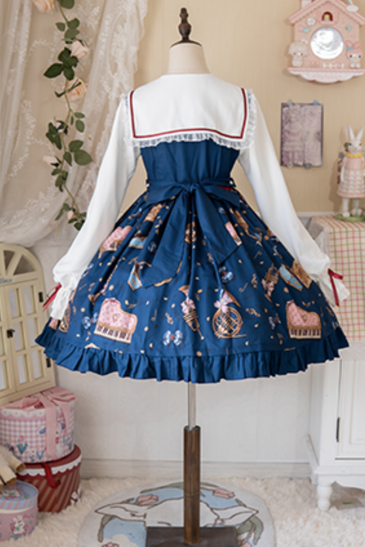 クラシカルポップミュージックロリータドレス