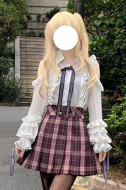フリルオフショルダーシャツ+チェックスカート+リボン