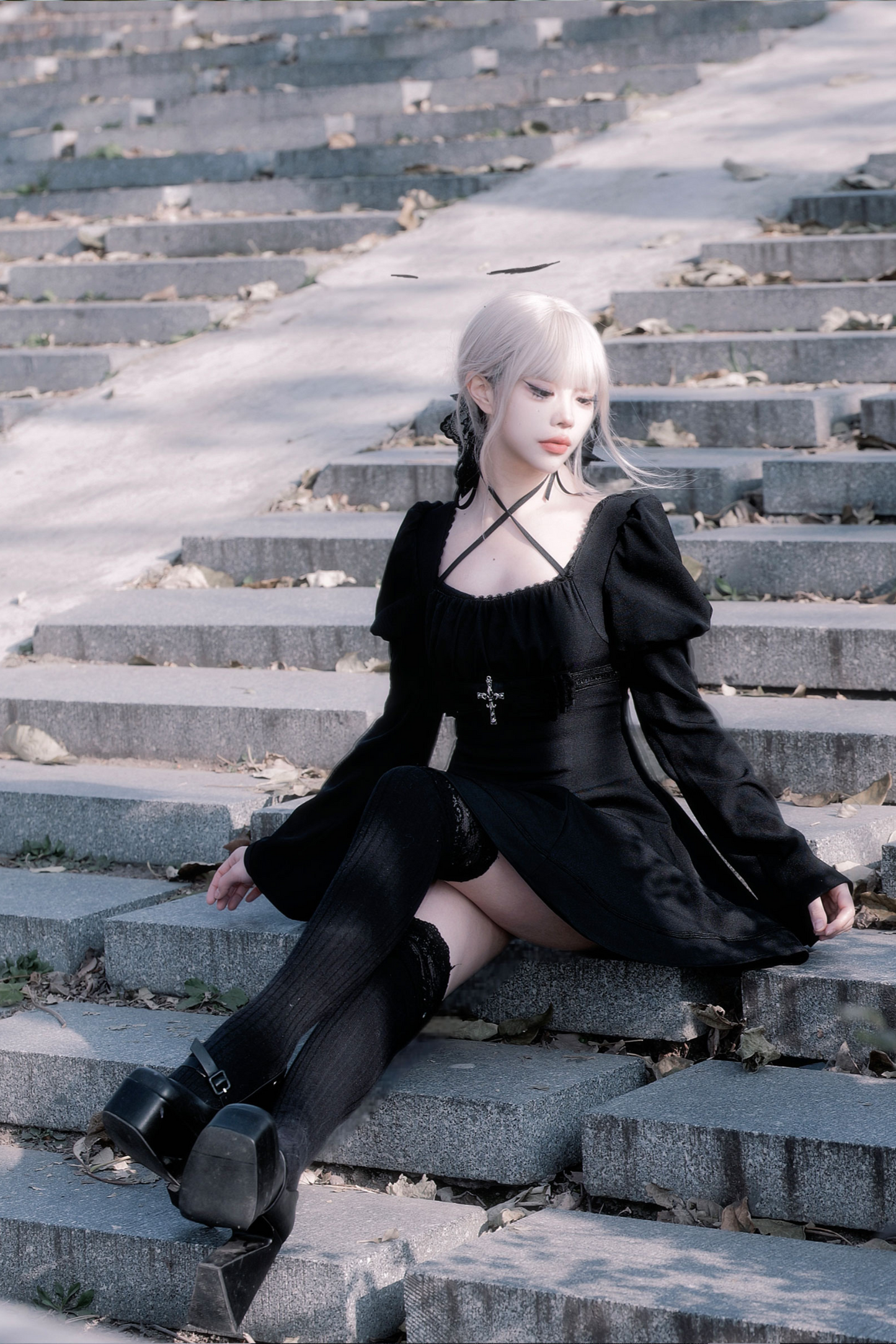 ダークゴシックガールフレアドレス