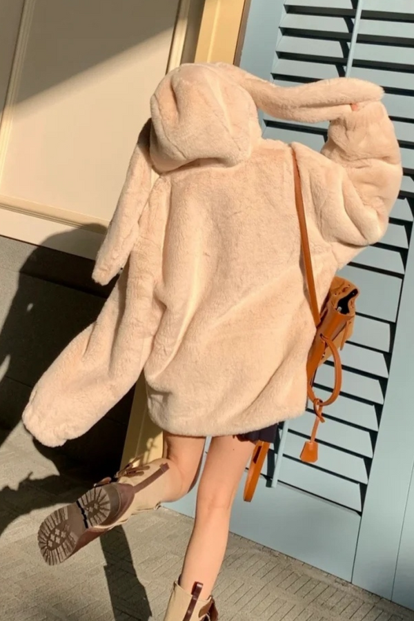 スイートミルキーバニーファーアウター