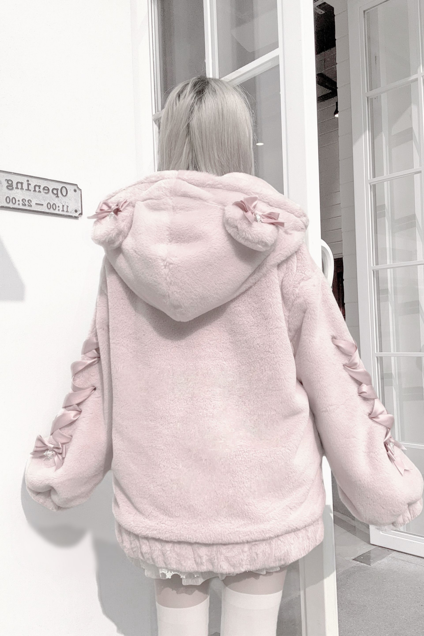 べアイヤーレースアップファーコート