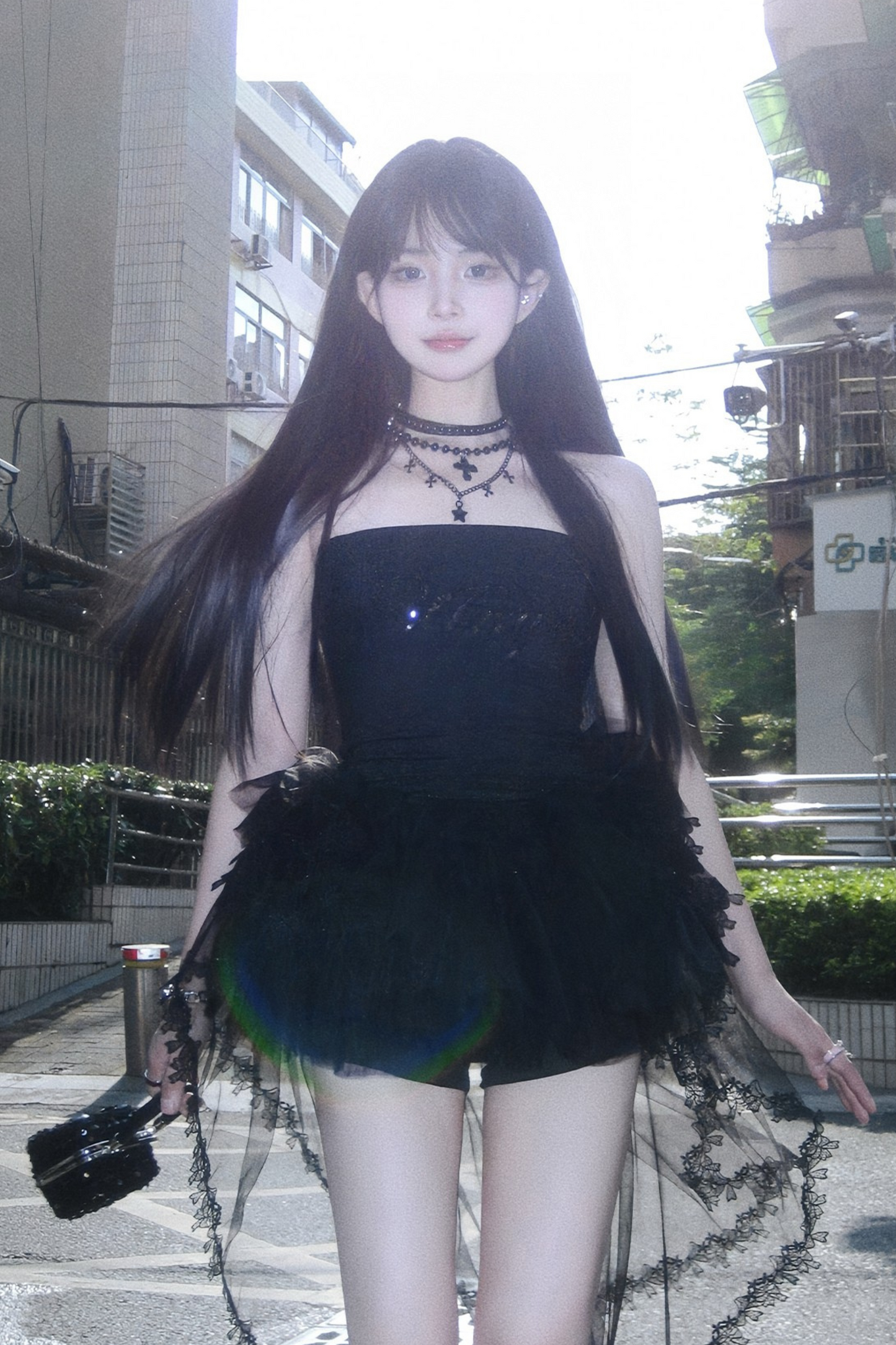 スパンコールトップス＋メッシュAラインスカート