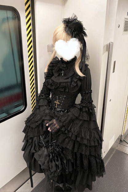 ゴシックスーパーゴージャスジスリーブロリータシャツ+フリルスカート+ハット