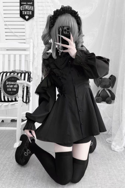 Kleid mit schulterfreiem Spitzendesign + Kurze Hose