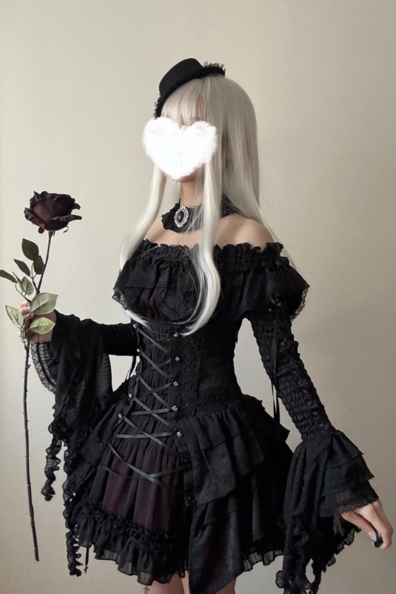 [Deadline for reservations: December 26th] witch's condition Gothic Lolita Off-Shoulder Top + Skirt + Full Set