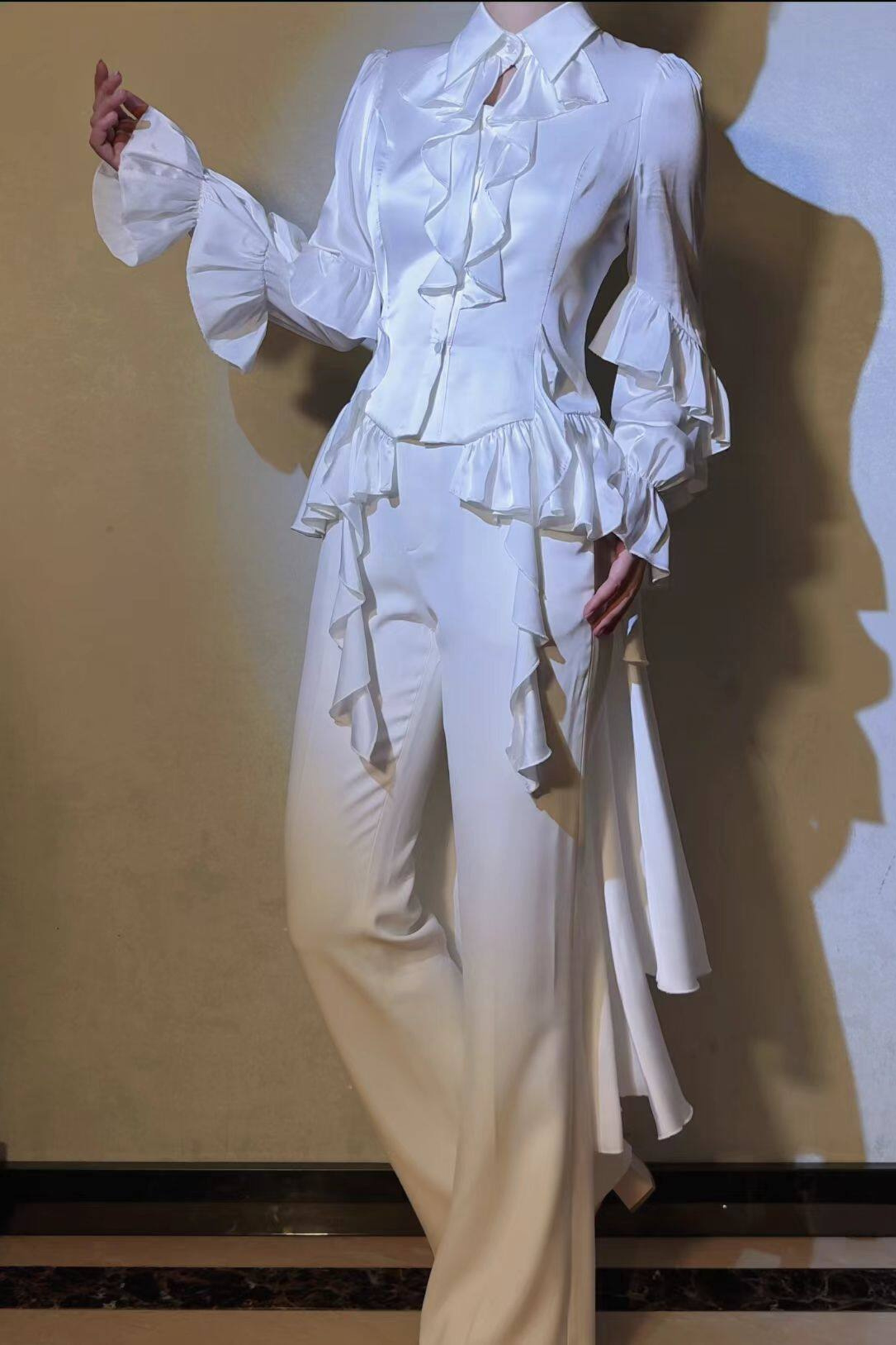 トレイリングショールプリンスアウトフィットゴシックトップス