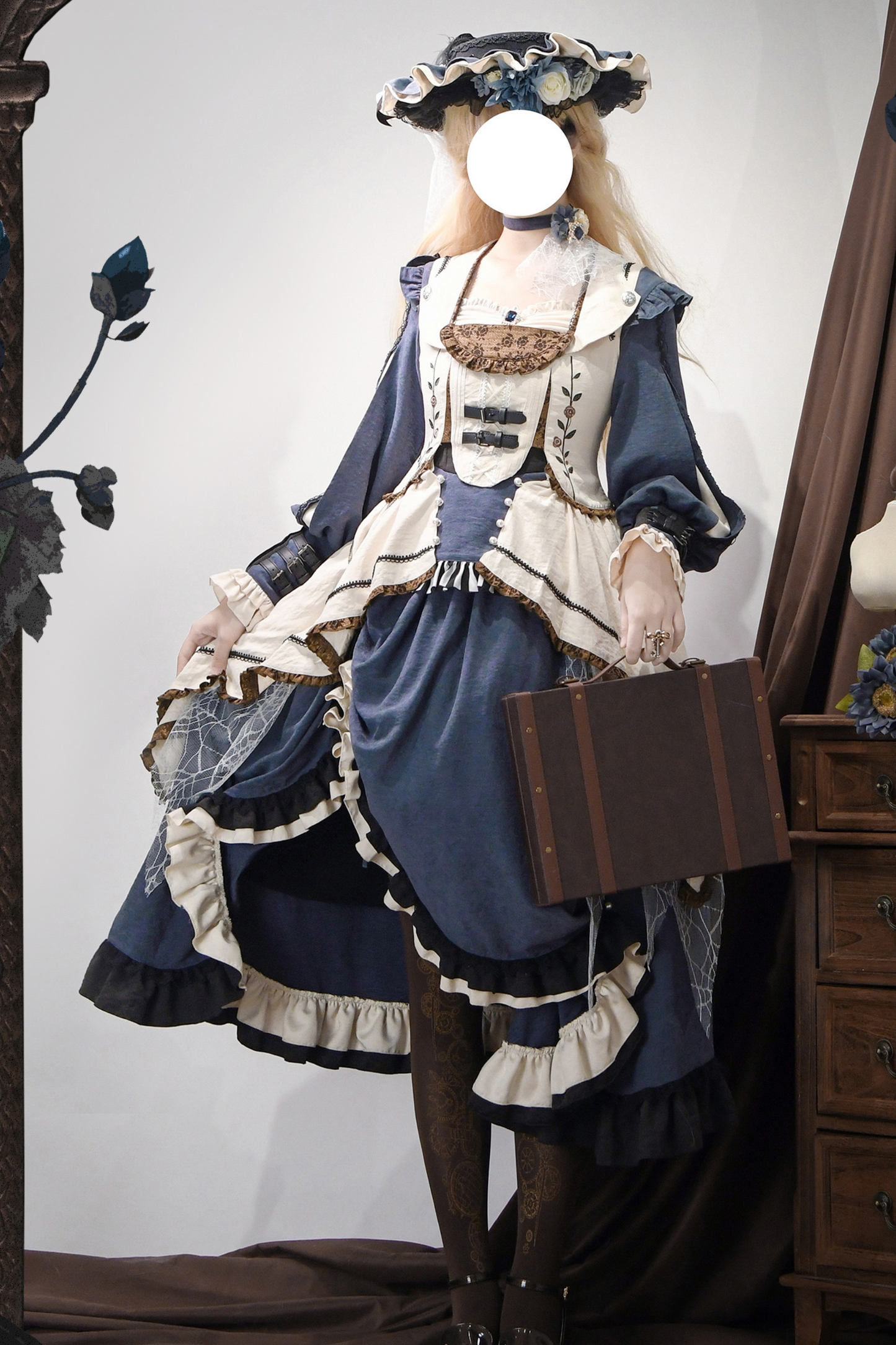 [Reservation Deadline: February 23rd] Classic Elegant Traveler Princess Dress Suit Complete