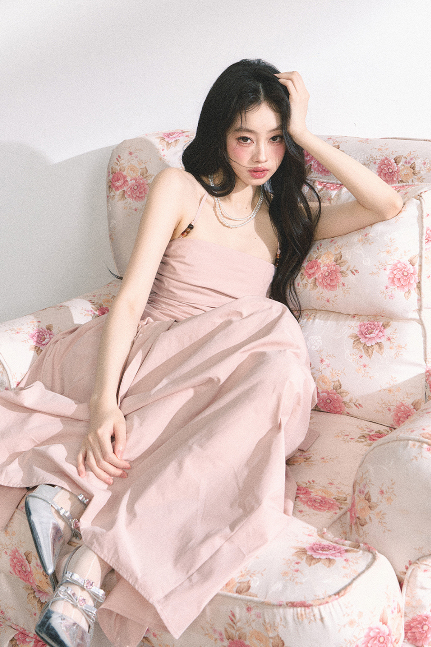 ホルターネックロングドレス